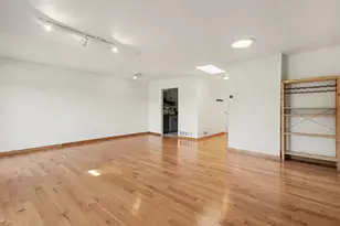 761 Skynob Dr, Ann Arbor, MI 48105 - Photo 8