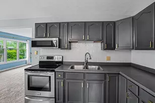 540 East Dr, South Haven, MI 49090 - Photo 8