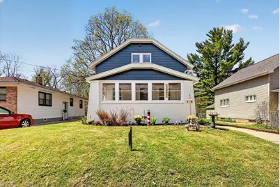 1047 Eastern Avenue NE, Grand Rapids, MI 49503 - Photo 1