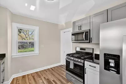 1047 Eastern Avenue NE, Grand Rapids, MI 49503 - Photo 16