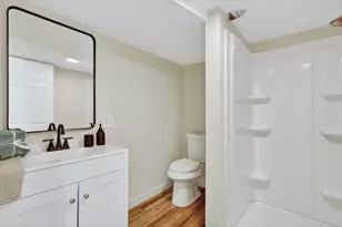 1047 Eastern Ave NE, Grand Rapids, MI 49503 - Photo 26