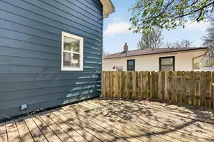1047 Eastern Ave NE, Grand Rapids, MI 49503 - Photo 36