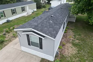 9020 4 Winds Ln W, West Olive, MI 49460 - Photo 4