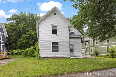 233 Hollister Avenue SE, Grand Rapids, MI 49506 - Photo 1