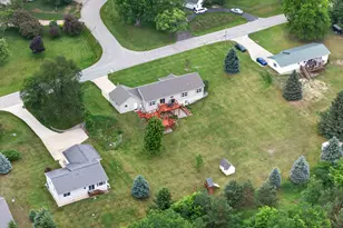 20777 Walnut Dr, Reed City, MI 49677 - Photo 48