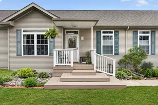 20777 Walnut Dr, Reed City, MI 49677 - Photo 2