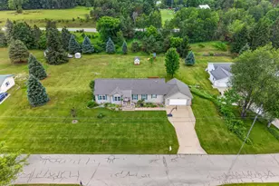 20777 Walnut Dr, Reed City, MI 49677 - Photo 46