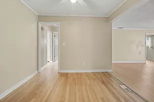 1340 Duncan Ave, Ypsilanti, MI 48198 - Photo 14