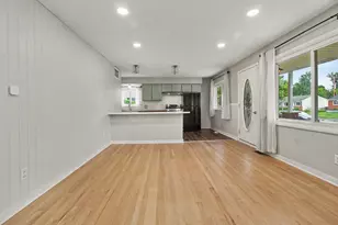 1340 Duncan Ave, Ypsilanti, MI 48198 - Photo 6