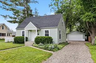 46 N 27th St, Battle Creek, MI 49015 - Photo 1