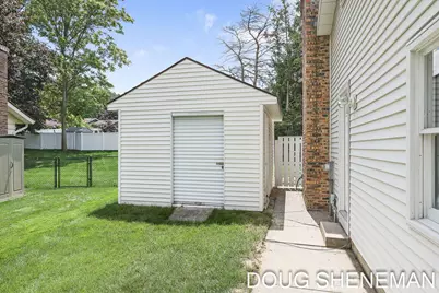 5143 SW Wembley Court SW, Wyoming, MI 49509 - Photo 54