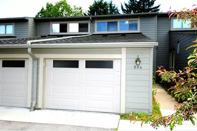684 Peninsula Court, Ann Arbor, MI 48105 - Photo 2