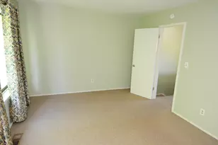 684 Peninsula Ct, Ann Arbor, MI 48105 - Photo 22