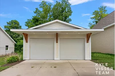 7007 Goldenrod Avenue NE, Rockford, MI 49341 - Photo 48