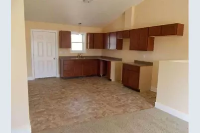 212-214 Taylors Court, Scottville, MI 49454 - Photo 4