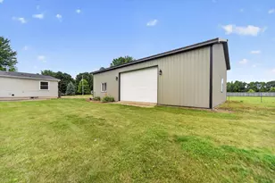 3663 S Lyons Rd, Lyons, MI 48851 - Photo 30