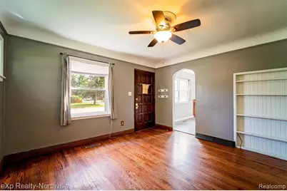 17405 Anne Avenue, Allen Park, MI 48101 - Photo 4