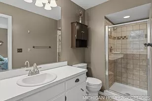593 Alice Ave, Zeeland, MI 49464 - Photo 16