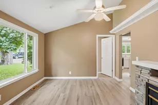 9535 Listeria St, Commerce Township, MI 48382 - Photo 6
