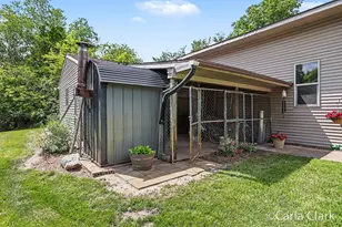 9899 Twelve Point Dr NE, Rockford, MI 49341 - Photo 44