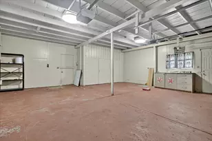 1051 Sylvan Rd, Benton Harbor, MI 49022 - Photo 26