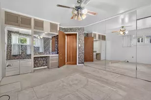 1051 Sylvan Rd, Benton Harbor, MI 49022 - Photo 18