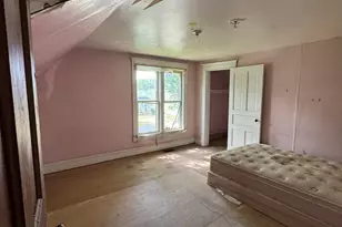 209 Hamilton, Bangor, MI 49013 - Photo 4