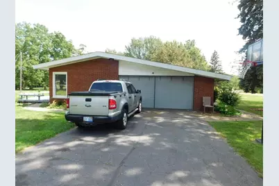 26150 Barbados Road, Farmington, MI 48335 - Photo 10