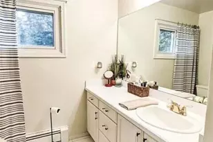26150 Barbados Rd, Farmington, MI 48335 - Photo 26