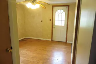 25012 Kenneth Ave, Edwardsburg, MI 49112 - Photo 10