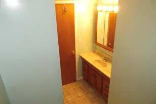 25012 Kenneth Ave, Edwardsburg, MI 49112 - Photo 14