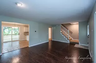 1511 Springbrook Dr, Jenison, MI 49428 - Photo 8