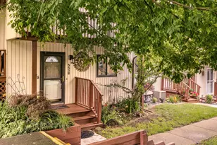 553 Gidley Circle, Grand Haven, MI 49417 - Photo 2