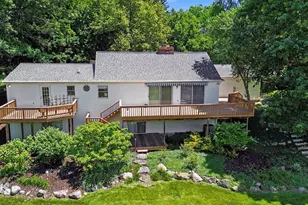 2309 Weber Dr, Dexter, MI 48130 - Photo 2
