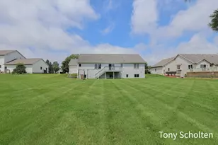 3890 Sundial Ave, Hudsonville, MI 49426 - Photo 40