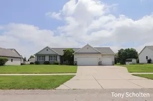 3890 Sundial Ave, Hudsonville, MI 49426 - Photo 2