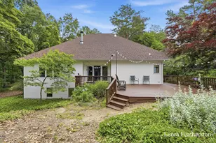 2291 Burton Pines Dr SE, Grand Rapids, MI 49546 - Photo 42