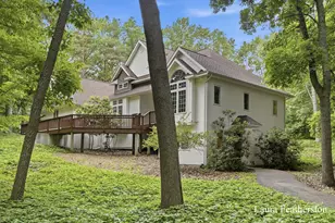2291 Burton Pines Dr SE, Grand Rapids, MI 49546 - Photo 2