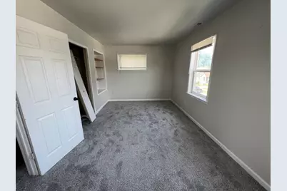 28033 Rosemont Street, Roseville, MI 48066 - Photo 12
