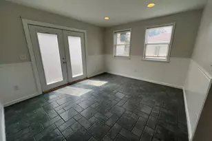 28033 Rosemont St, Roseville, MI 48066 - Photo 6