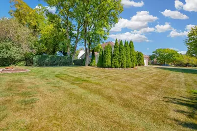 22253 Sheffield Court, Farmington Hills, MI 48335 - Photo 50