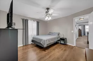 22253 Sheffield Ct, Farmington Hills, MI 48335 - Photo 38