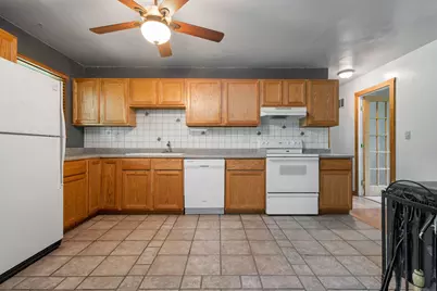 16053 Lakeside Road, Union Pier, MI 49129 - Photo 10