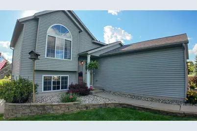 12211 Ives Meadow Lane NE, Cedar Springs, MI 49319 - Photo 2