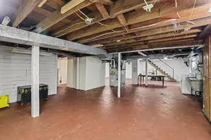 503 S Washington Ave, Ludington, MI 49431 - Photo 14