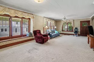 503 S Washington Ave, Ludington, MI 49431 - Photo 4