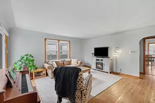227 Leyden Ave SW, Grand Rapids, MI 49504 - Photo 4