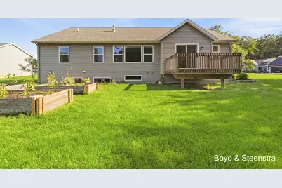 13092 Boulderway Trail, Grand Haven, MI 49417 - Photo 6