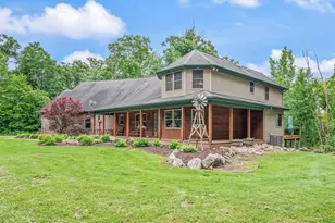 10810 Ingersoll Dr, Howard City, MI 49329 - Photo 2