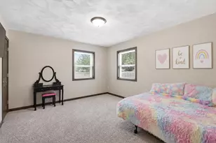 56782 Bow Dr, Three Rivers, MI 49093 - Photo 14